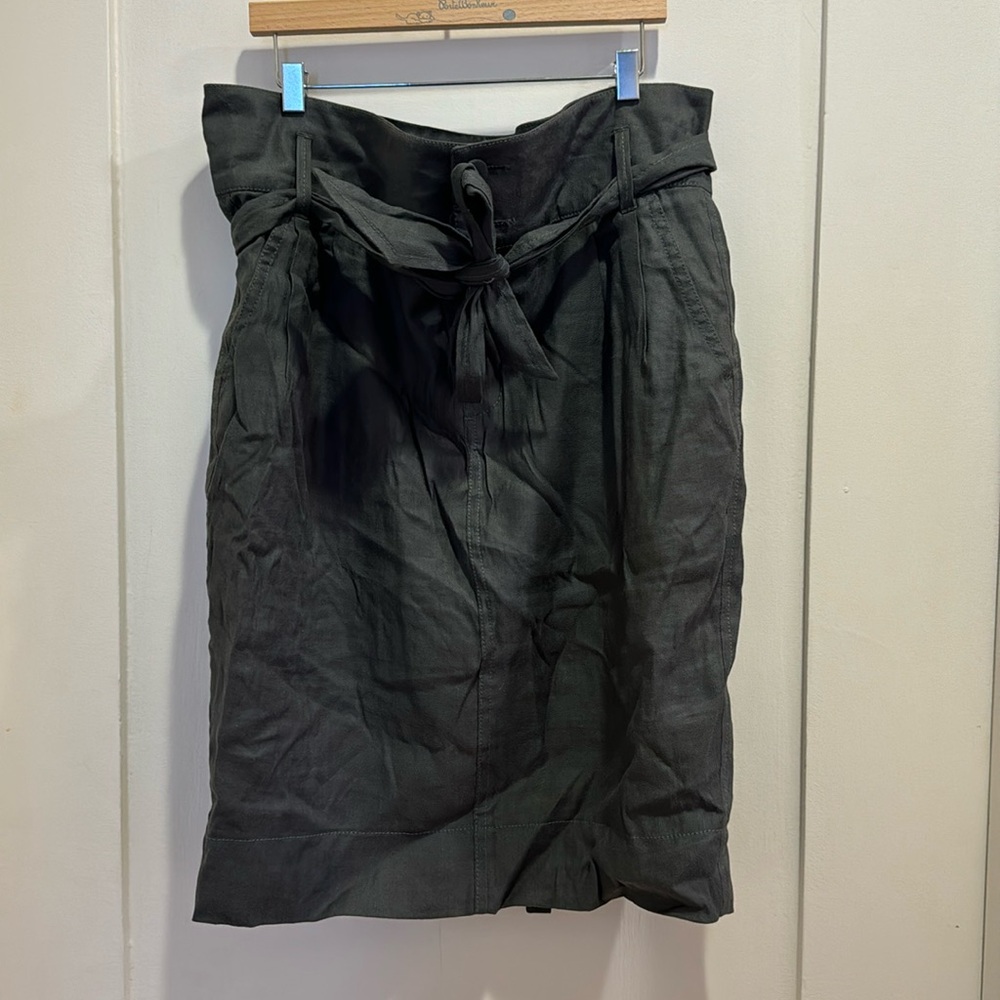 Club Monaco, dark gray paper bag, pencil skirt with tie size 2